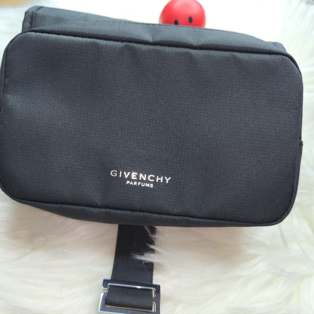 NEW Givenchy Parfums cosmetic bag